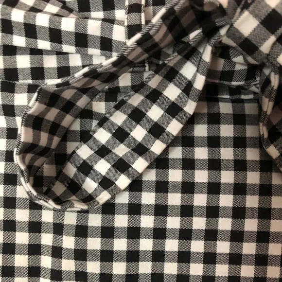 NWOT ZARA High Rise Paperbag Waist Gingham Black & White Plaid Shorts Sz Xs - Picture 8 of 15